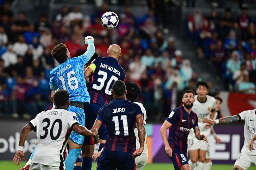 An action shot from an ACL game between Johor Darul Ta'zim and Shanghai Port FC earlier this season. An action shot from an ACL game between Johor Darul Ta'zim and Shanghai Port FC earlier this season.