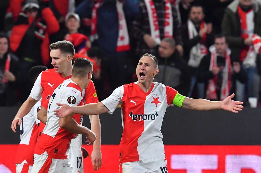 O Slavia Praga venceu em casa