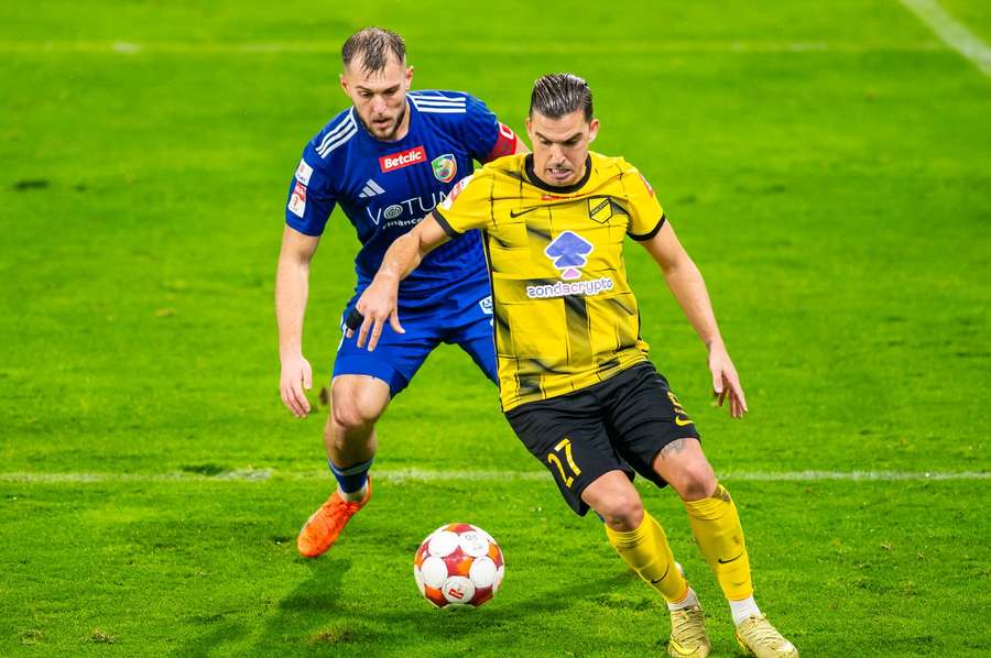 Wieczysta nadal w kryzysie, krakowska drużyna poległa po golu w końcówce. Bramka Carlitosa Wieczysta nadal w kryzysie, krakowska drużyna poległa po golu w końcówce. Bramka Carlitosa