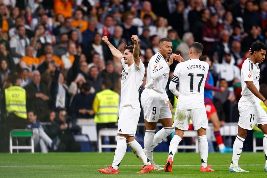Bei Navas-Abschied: Real Madrid lässt Sevilla keine Chance