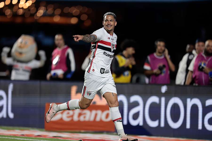 Luciano garantiu a vitória do São Paulo sobre o Juventude