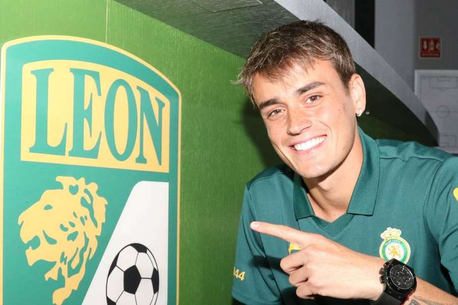 Nicolás Fonseca assinou pelo Club Léon no inverno