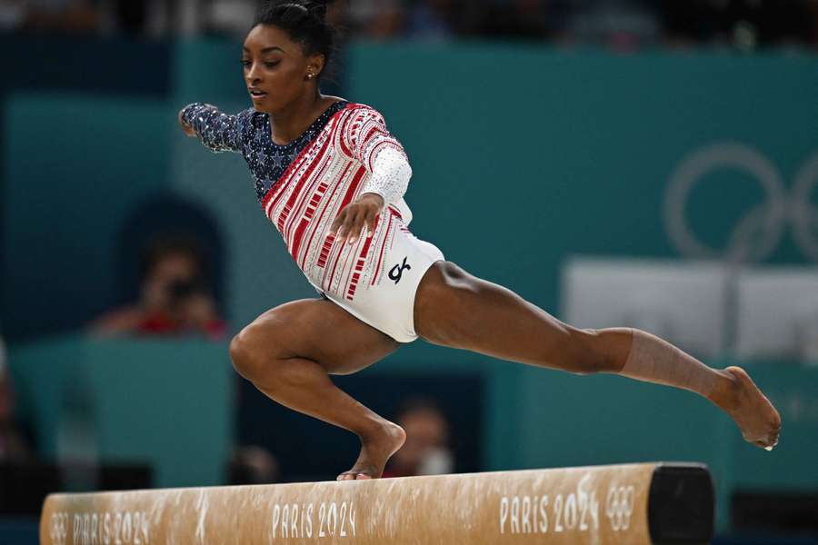 Simone Biles não se cansa de brilhar nos Jogos Olímpicos