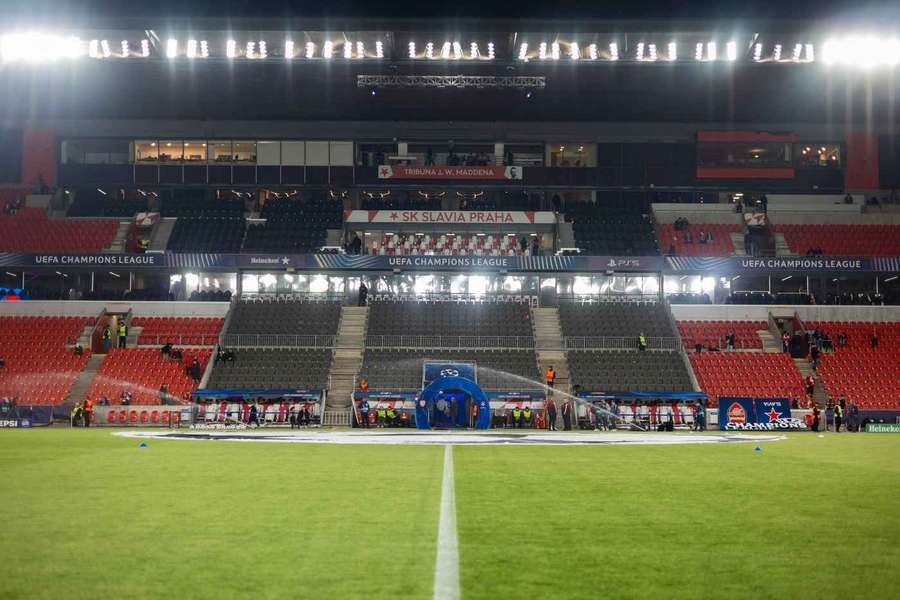 Stadion Slavie by se mohl dočkat zvýšení kapacity. Stadion Slavie by se mohl dočkat zvýšení kapacity.