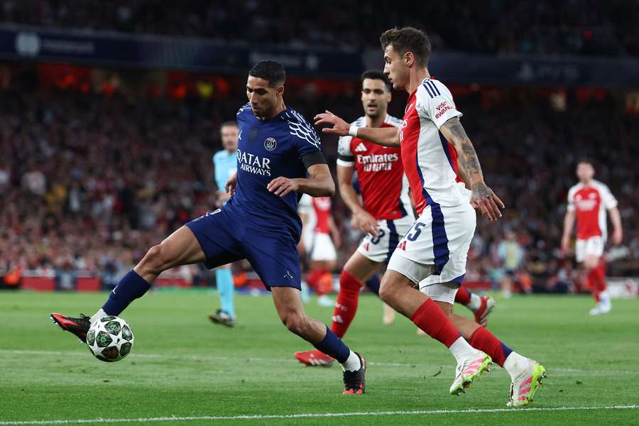 Gol, ale i kontuzja Dembele. Paris Saint-Germain wygrywa z Arsenalem w Londynie
