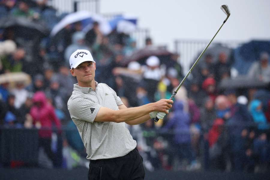 Den danske golfspiller Nicolai Højgaard falder tilbage på sidste runde af The Open