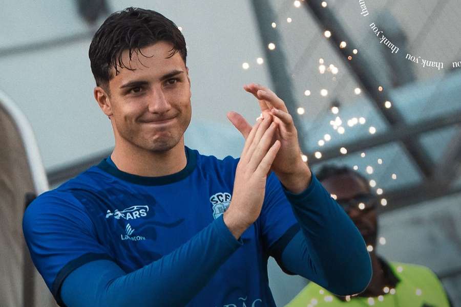 Lucas Cañizares de saída dos leões de Faro