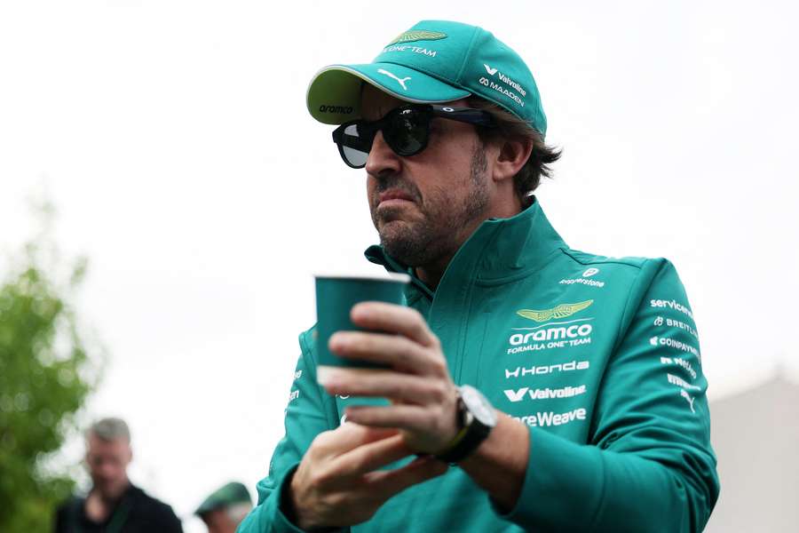 Alonso y Aston Martin atraviesan una crisis deportiva