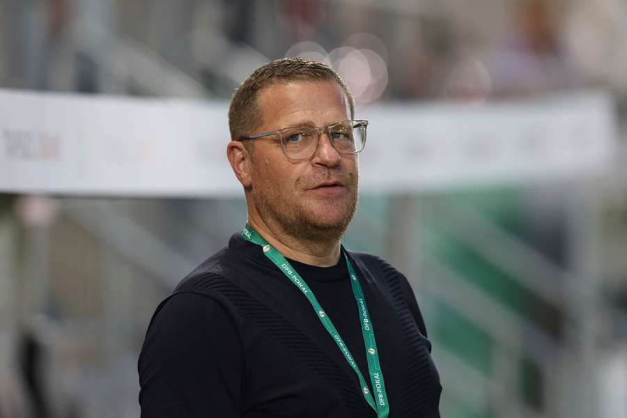 Max Eberl tekent een contract voor ruim drie jaar bij Bayern München