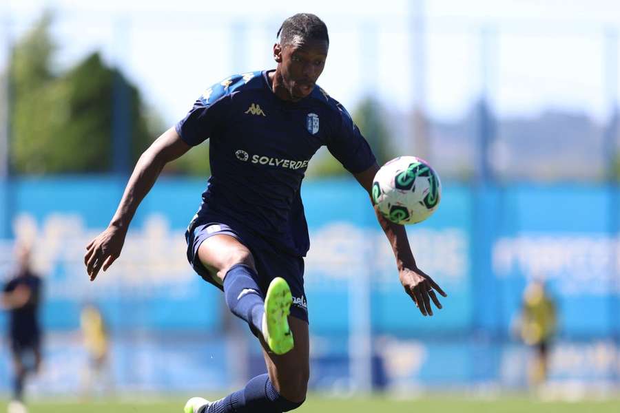 Vizela arranca campeonato em Alvalade