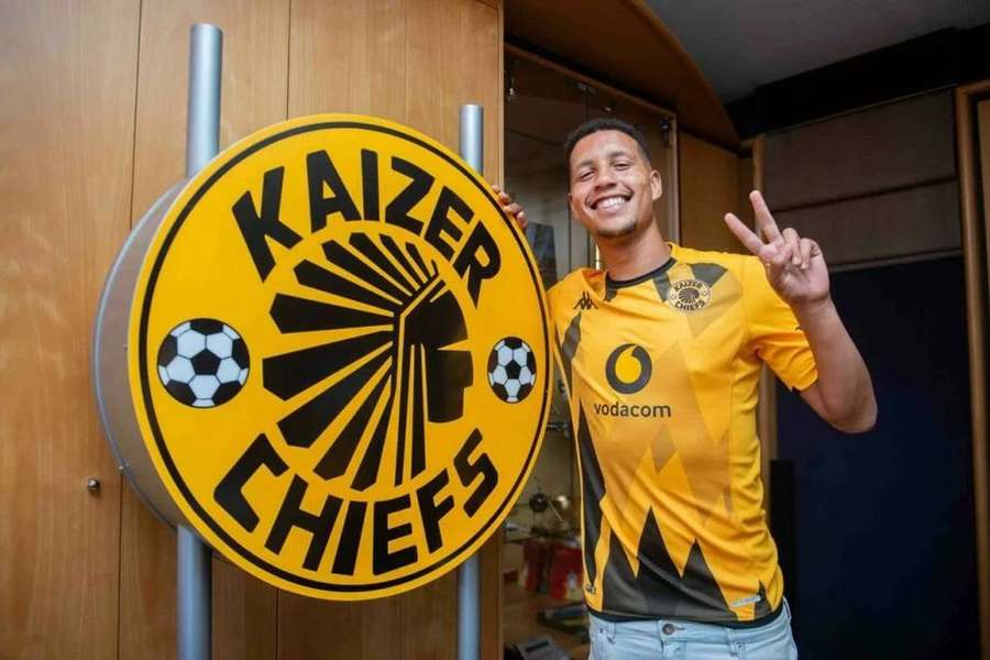 Luke Fleurs assinou recentemente pelo Kaizer Chiefs