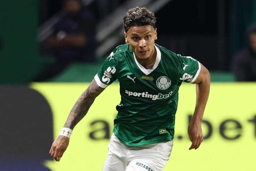 Richard Ríos pode trocar o Palmeiras pelo Benfica