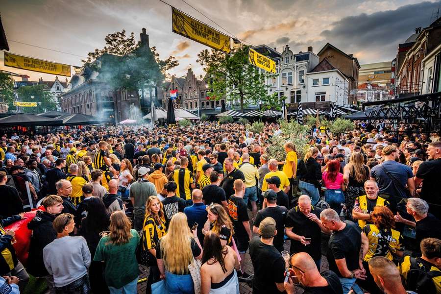 Die Fans von Vitesse kämpfen weiterhin für den Erhalt ihres Vereins