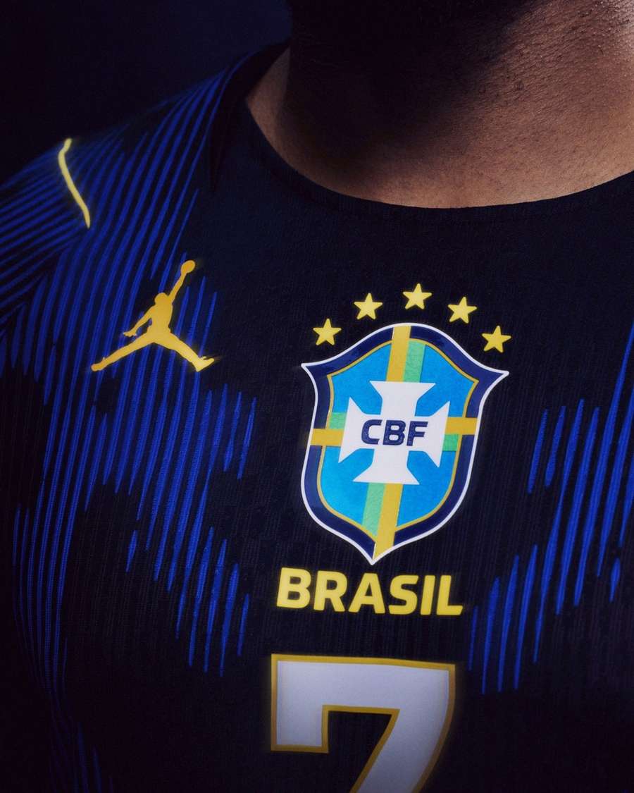 Detalhe do novo uniforme 2 da Seleção Brasileira
