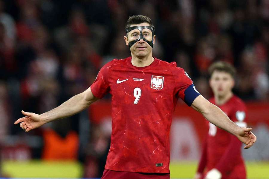 Robert Lewandowski si na MS nezahraje.