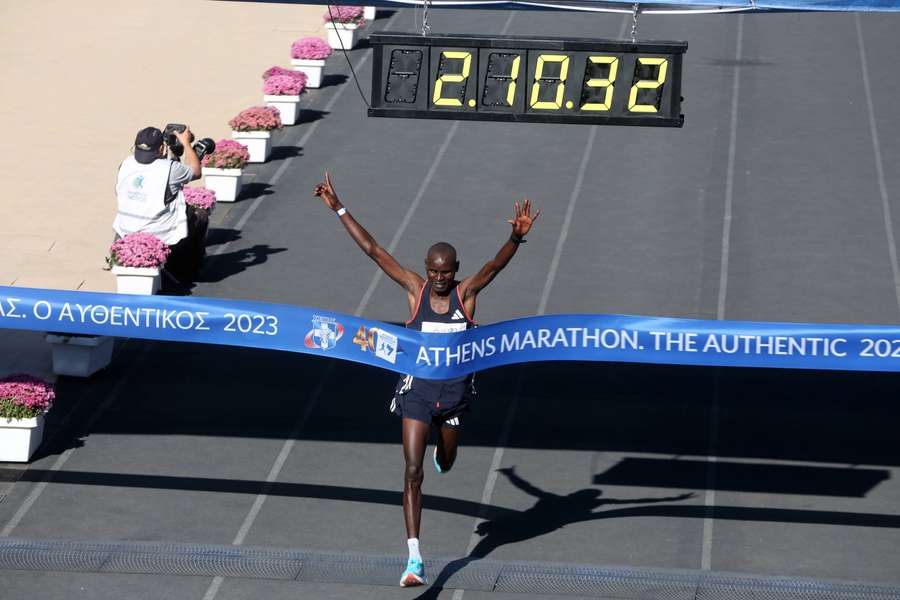 Maraton w Atenach - zwycięstwo Kenijczyka Kiptoo w rekordowym czasie