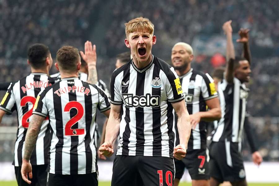 Gordon celebra el gol de la victoria del Newcastle