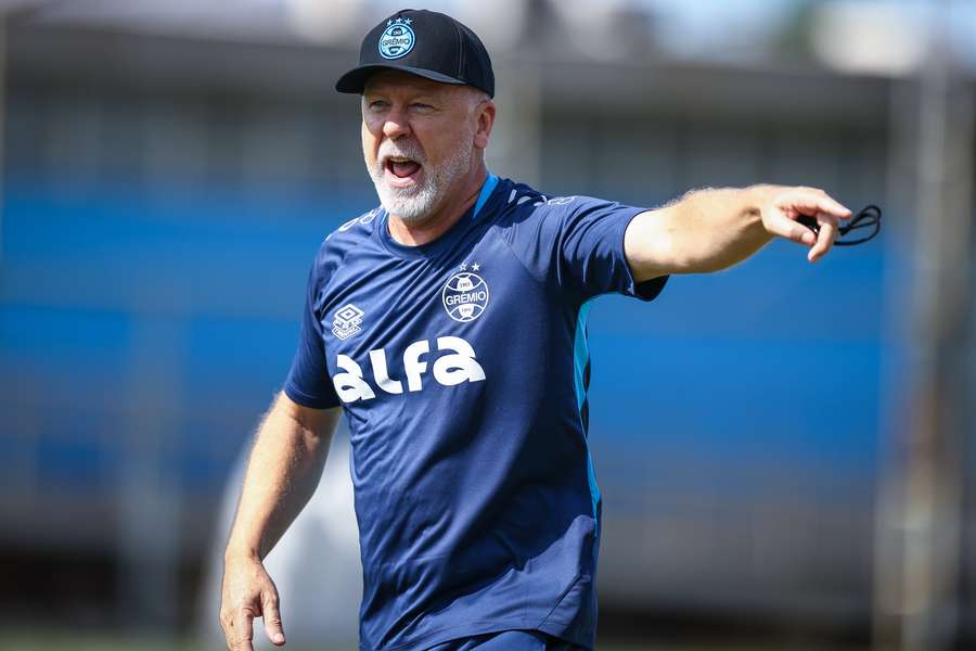 Mano vai fazer sua estreia no Grêmio na Argentina