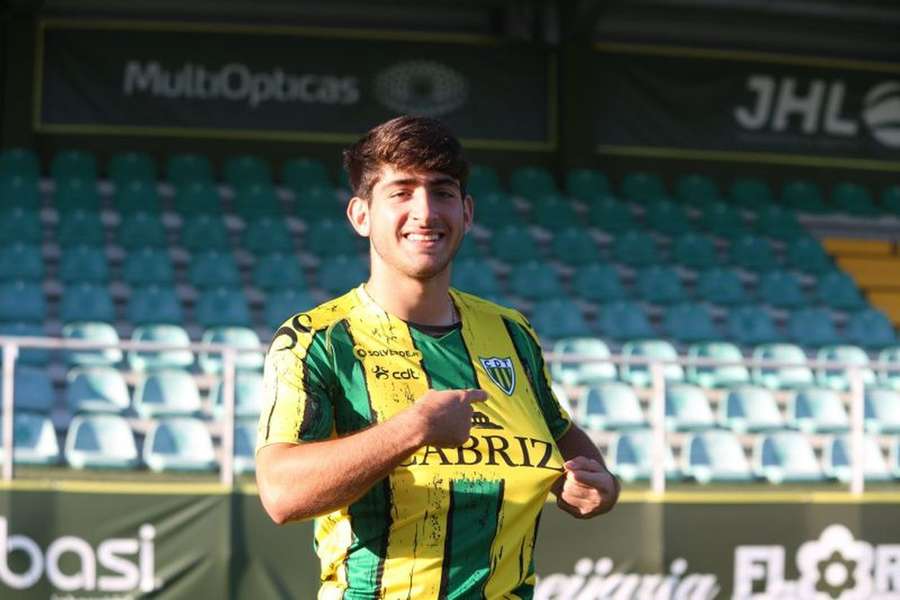 Matias Lacava chegou ao Tondela na época passada