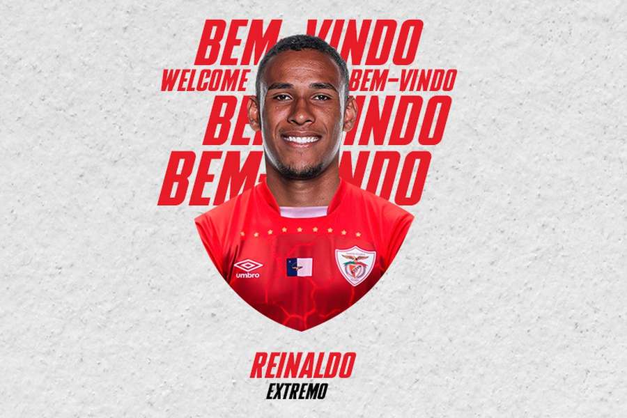 Reinaldo assinou por três épocas com o Santa Clara