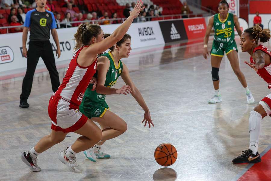 Águias forma melhores no Pavilhão da Luz