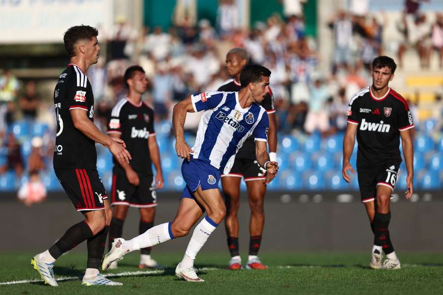 André Silva festeja o primeiro golo do FC Porto André Silva festeja o primeiro golo do FC Porto