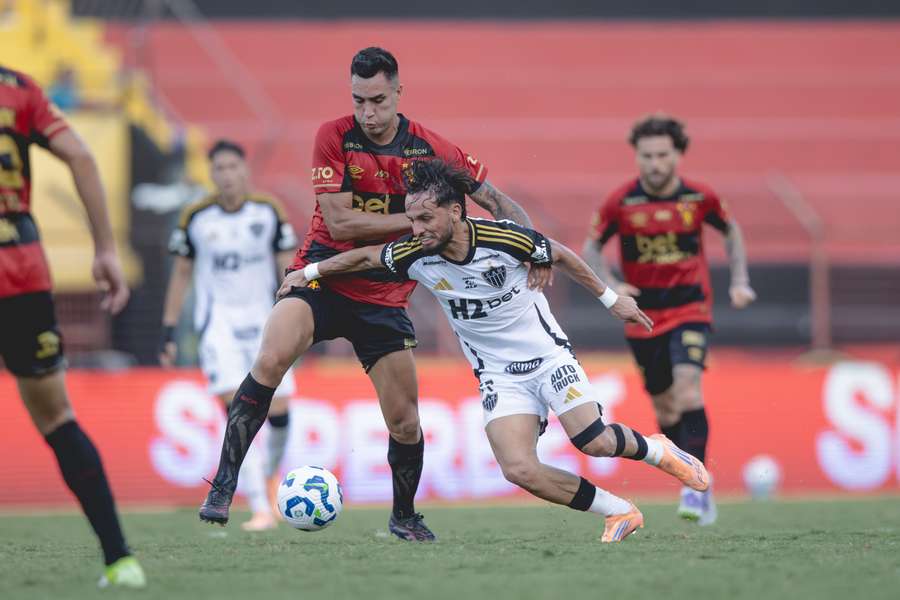 Sport e Atlético-MG fizeram um jogo equilibrado na primeira etapa etapa Sport e Atlético-MG fizeram um jogo equilibrado na primeira etapa etapa