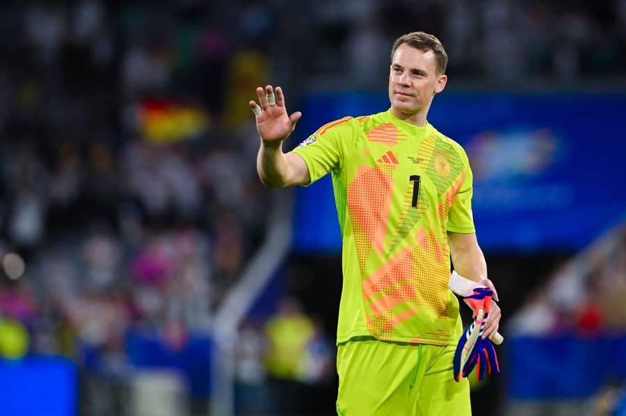 Neuer nach dem EM-Spiel gegen Schottland