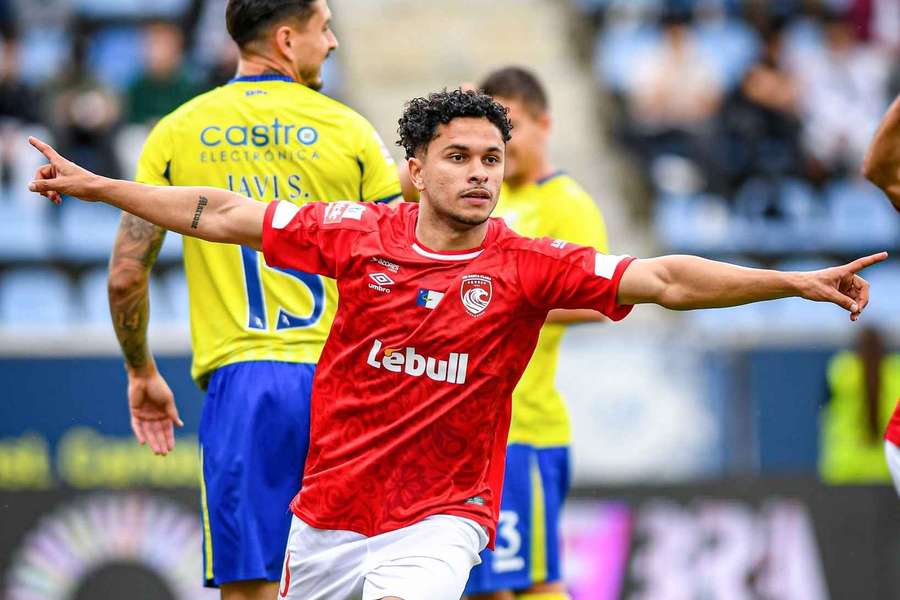 Gabriel Silva festeja pelo Santa Clara Gabriel Silva festeja pelo Santa Clara