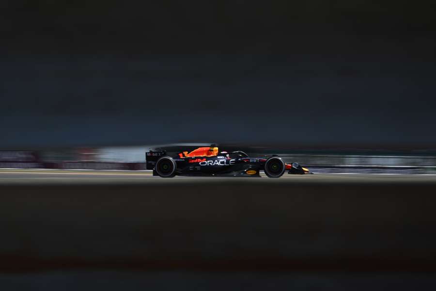 La Red Bull di Max Verstappen sul circuito di Silverstone