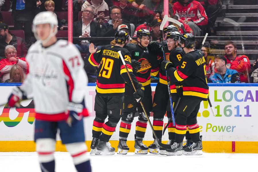 Koniec serii porażek Canucks, którzy wygrali z Capitals Koniec serii porażek Canucks, którzy wygrali z Capitals