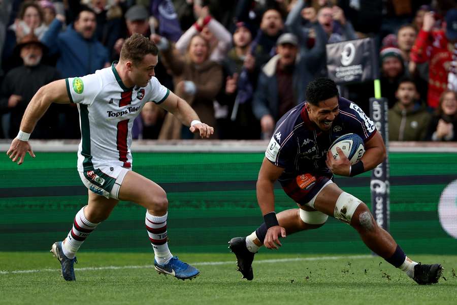 Un doublé pour Peter Samu, symbole d'une UBB triomphante. 