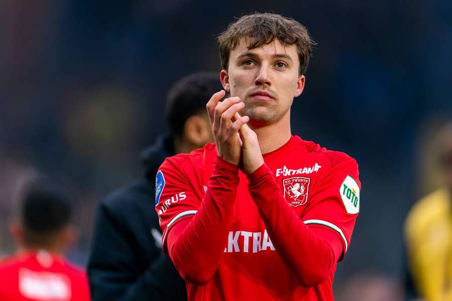 21-year-old Youri Regeer has been unveiled as an Ajax player