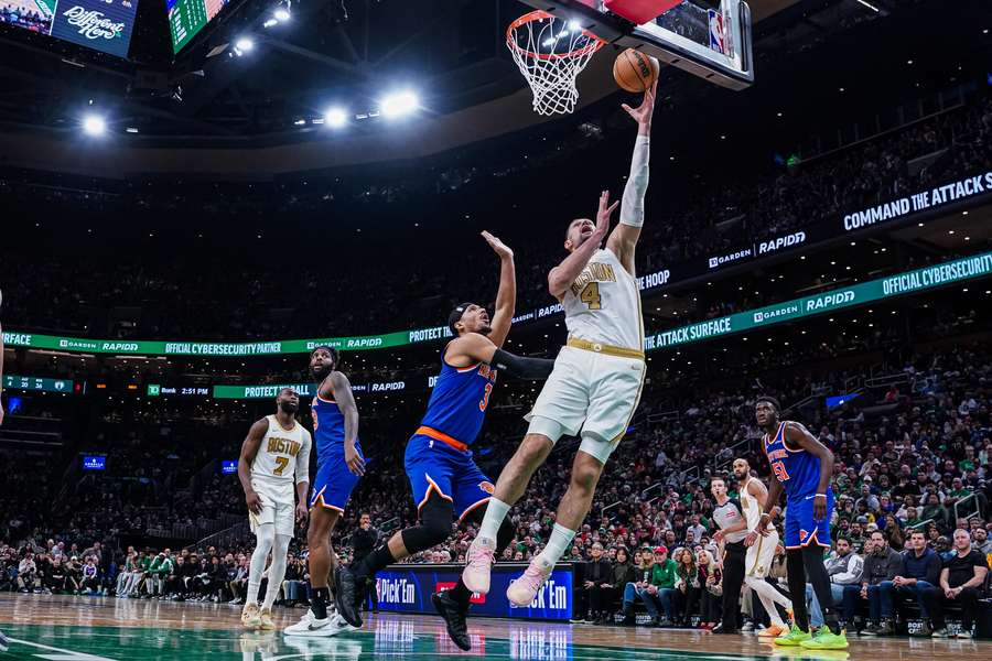 Nikola Vucevic teve direito a mais de 20 minutos de jogo