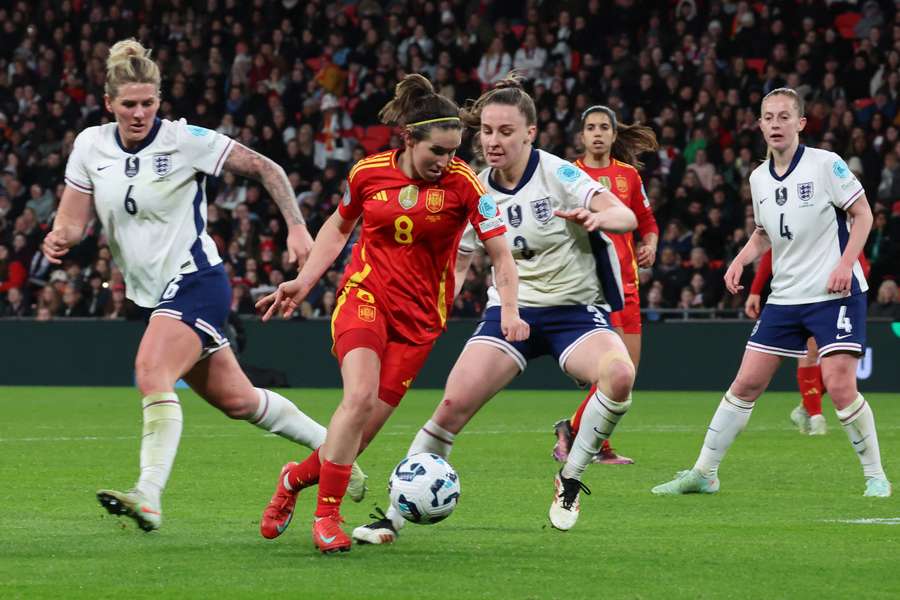 Mariona Caldentey durante el Inglaterra-España en Wembley