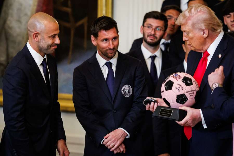Mascherano, Messi și Trump 