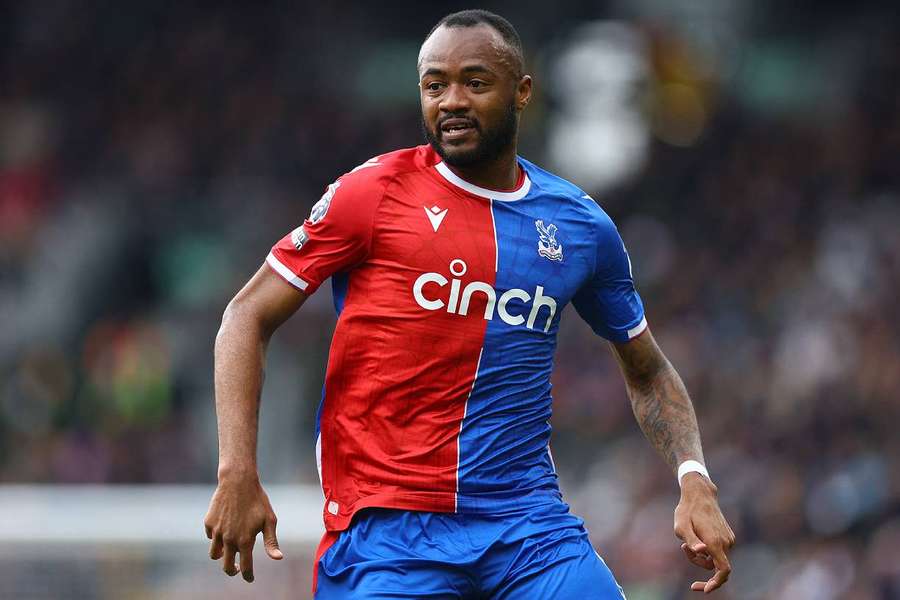 Jordan Ayew deixa Crystal Palace