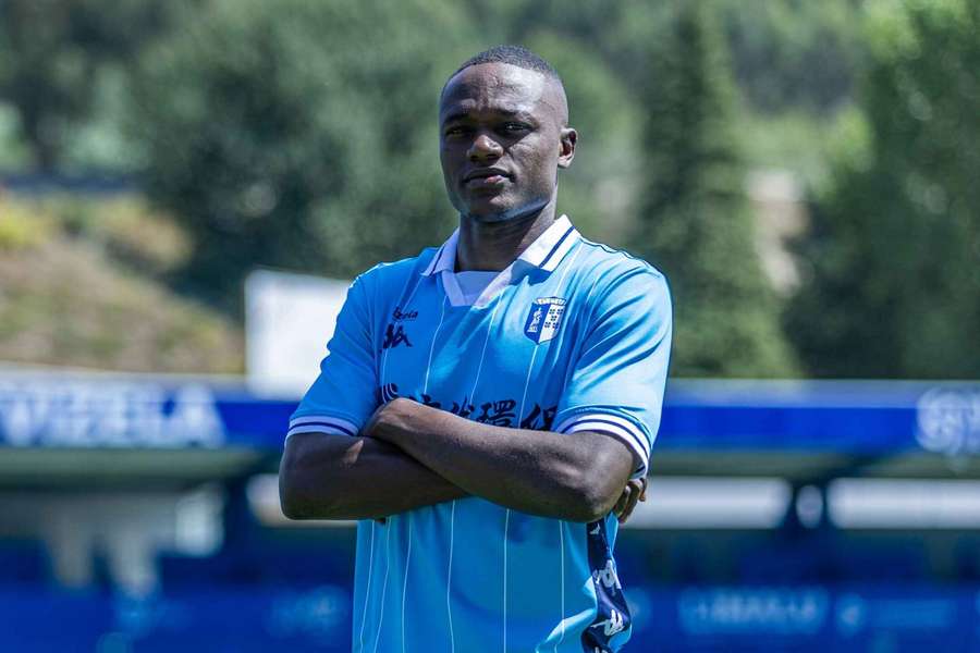 Luis Mina vai jogar na Liga 2