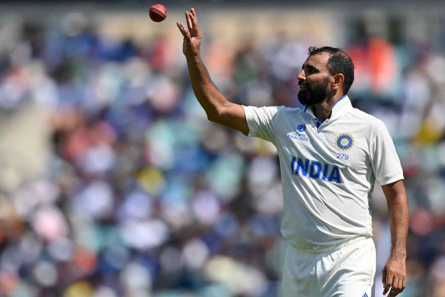 Shami misses out due to swelling in his knee