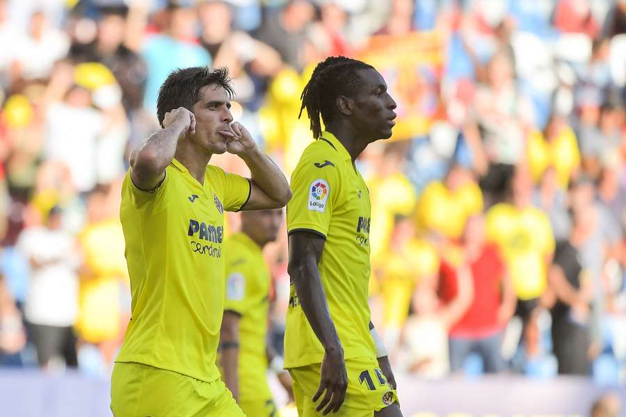 Villarreal opět neinkasoval a smetl Elche 4:0, v tabulce mu patří třetí místo