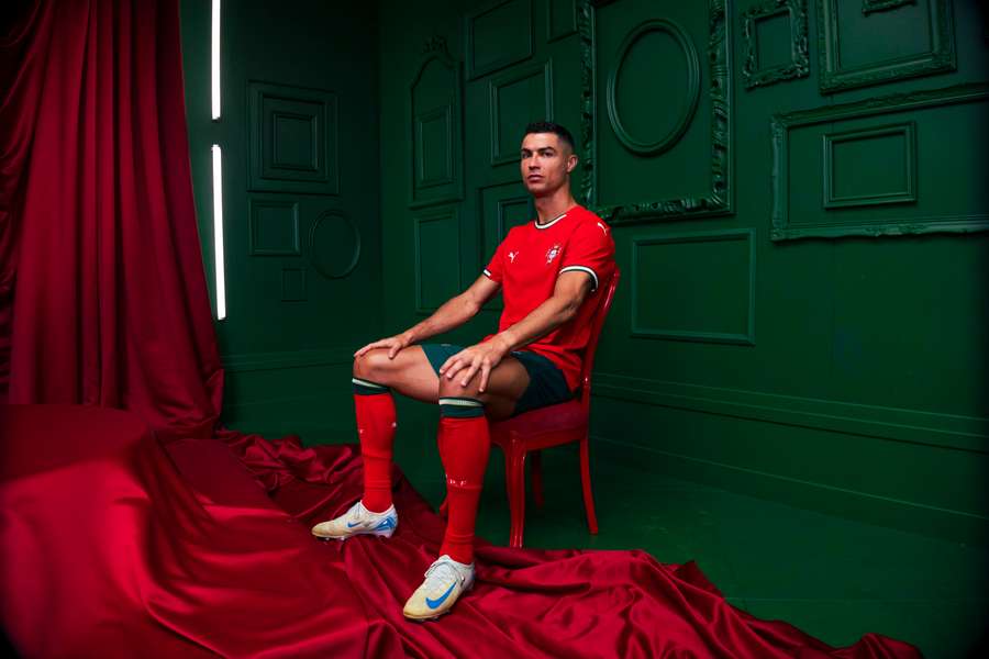 Cristiano Ronaldo na apresentação dos novos equipamentos