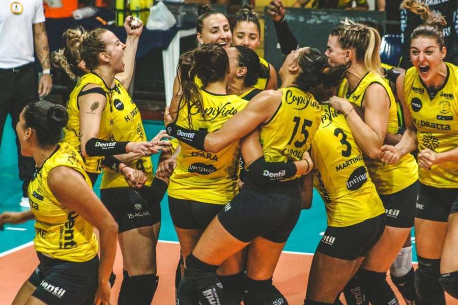 O Praia Clube está na final da Superliga Feminina pela 5ª vez seguida