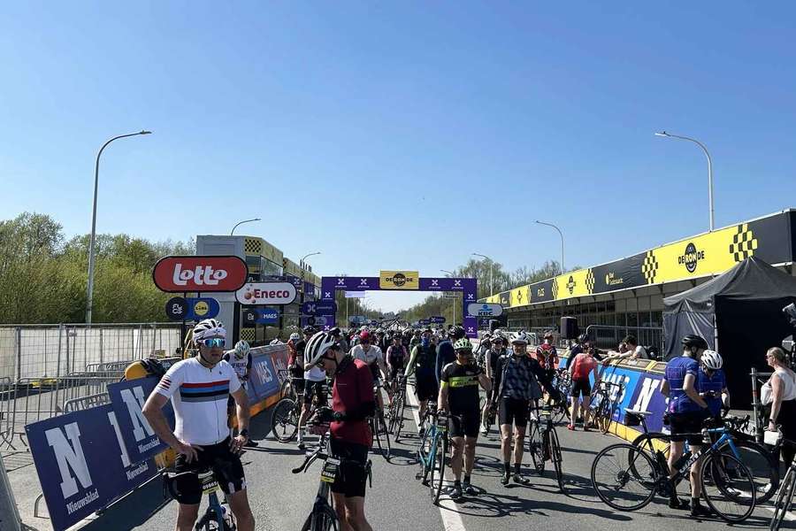 Cyclists pictured at the finish of the 'We Ride Flanders' event on Saturday