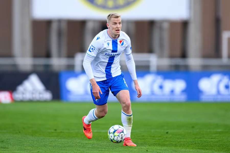 Michal Frydrych si za faul na Jana Klimenta nezahraje 10 zápasů.