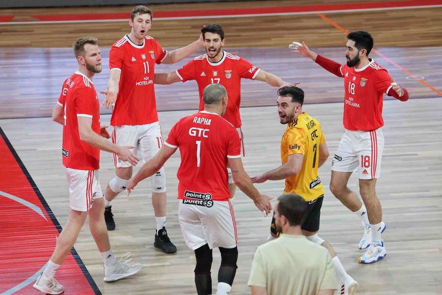 Benfica impôs-se no primeiro jogo, na Luz