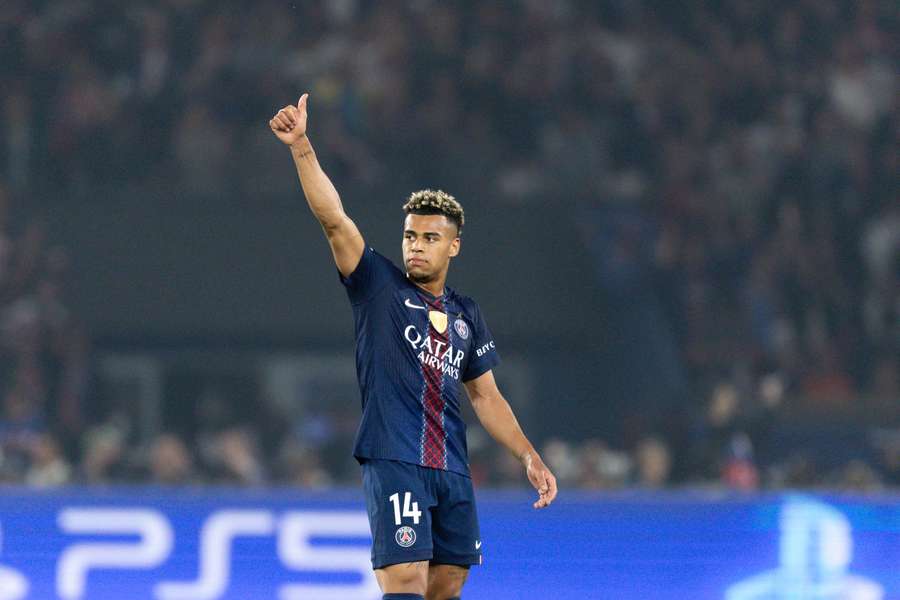 Désiré Doué poslední ligový zápas PSG vynechal.