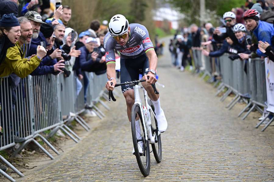 Van der Poel na Clássica E3.