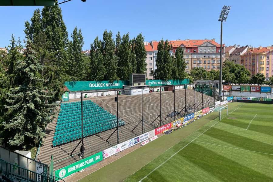 V Ďolíčku hrát Bohemians evropské zápasy nemohou.