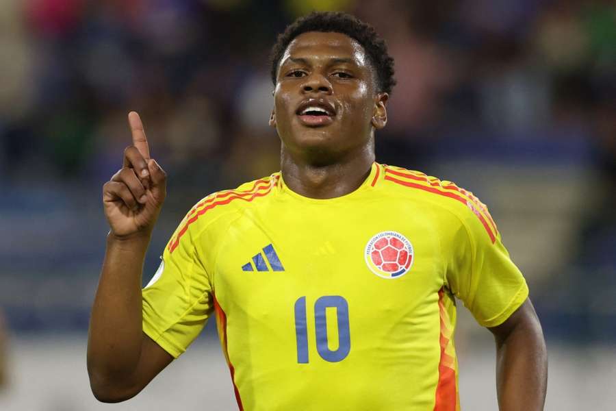 El colombiano Óscar Perea es nuevo jugador de América 