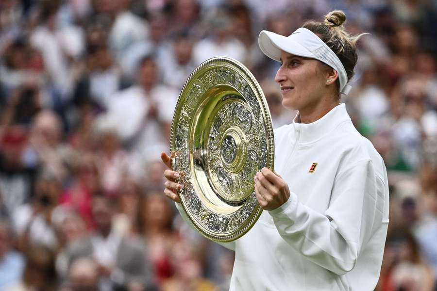 Vondrousova conquistou seu primeiro título em Wimbledon